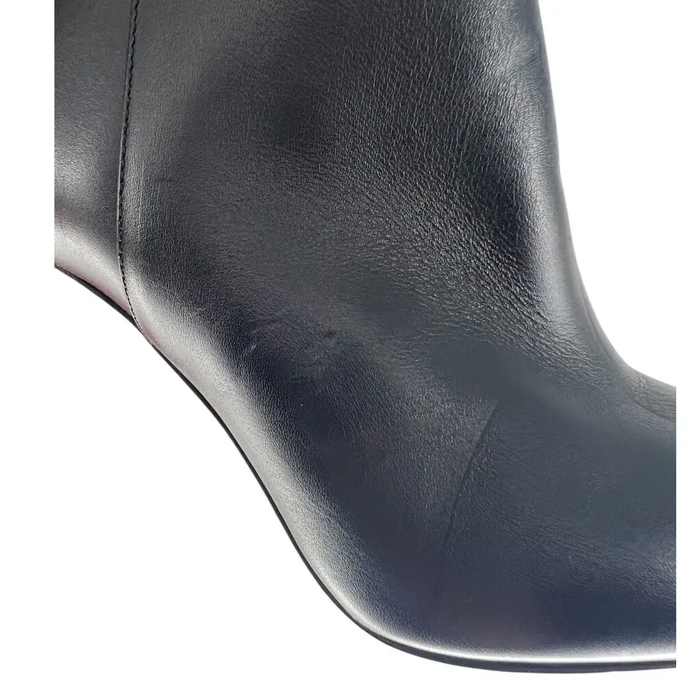 Christian Louboutin Loo Botta 85mm Knee High Boot in Black Calf Leather - Picture 13 of 16